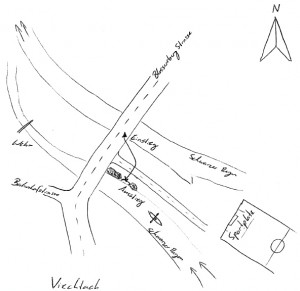 Kurz nach dem Sportplatz in Viechtach wird auf der rechten Seite ausgesetzt. Über die Strasse und unter der Brücke ist die Stelle, wo es weiter geht.